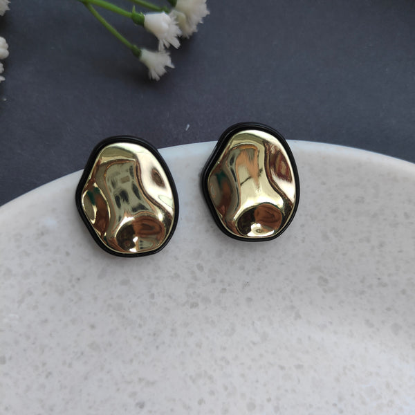 Gia Irregular Shape Stud Earrings