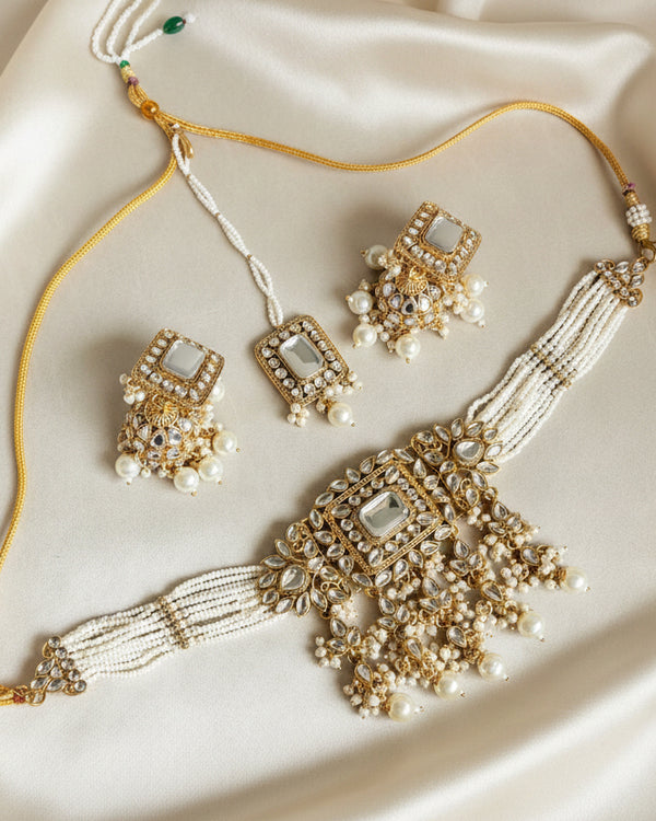 Adhira Kundan Choker With Earring And Maang Tikka