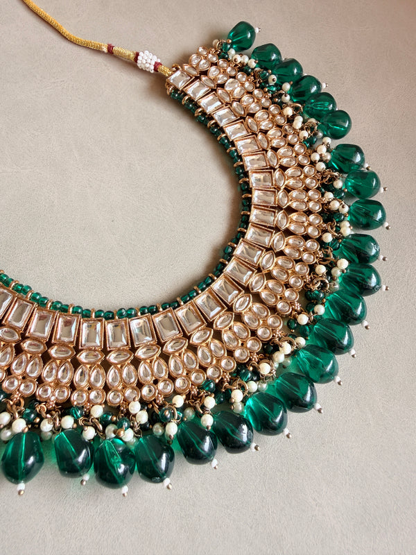 ADHIRA GREEN KUNDAN NECKLACE SET WITH EARRING AND MANNG TIKKA