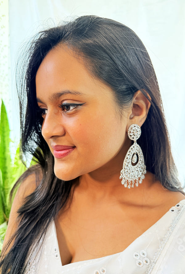 Inaya Silver Kundan Drop Earrings