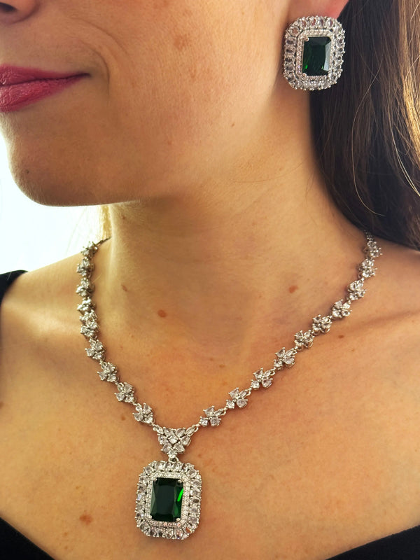 Kavya Emerald American Diamond Necklace