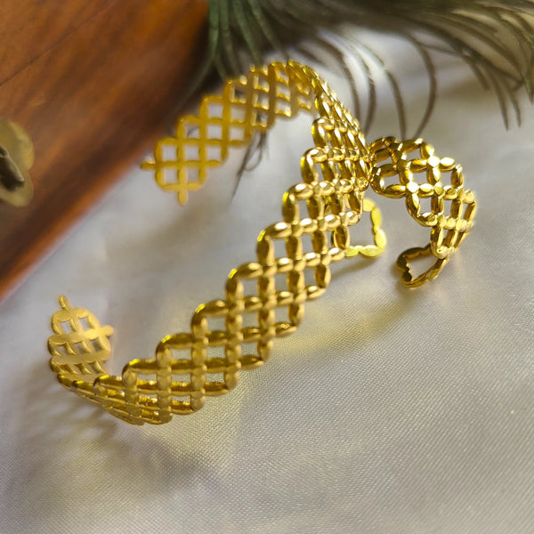 Kala Anti Tarnish Kada With Ring