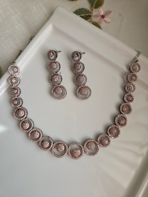 Kavya Victorian Polish Neckline Necklace