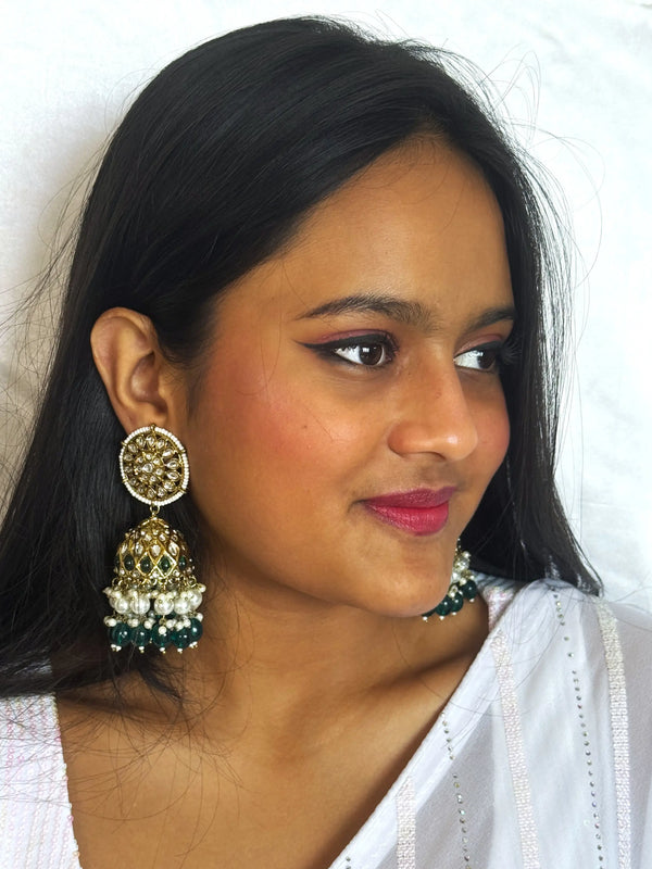 Inaya Emerald Elegant Jhumkas