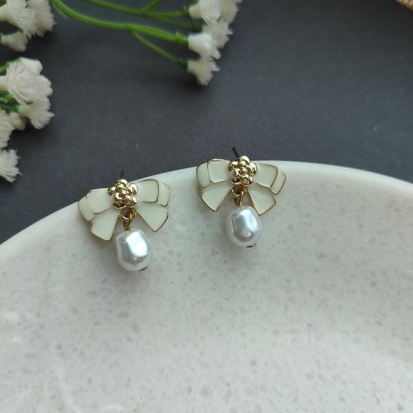 Gia Bow With Pearl Stud Earrings
