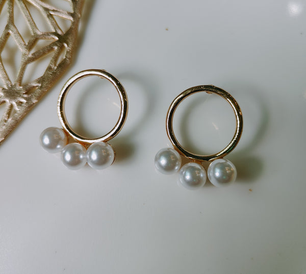 Gia Elegant Pearl Trio Hoop Earrings