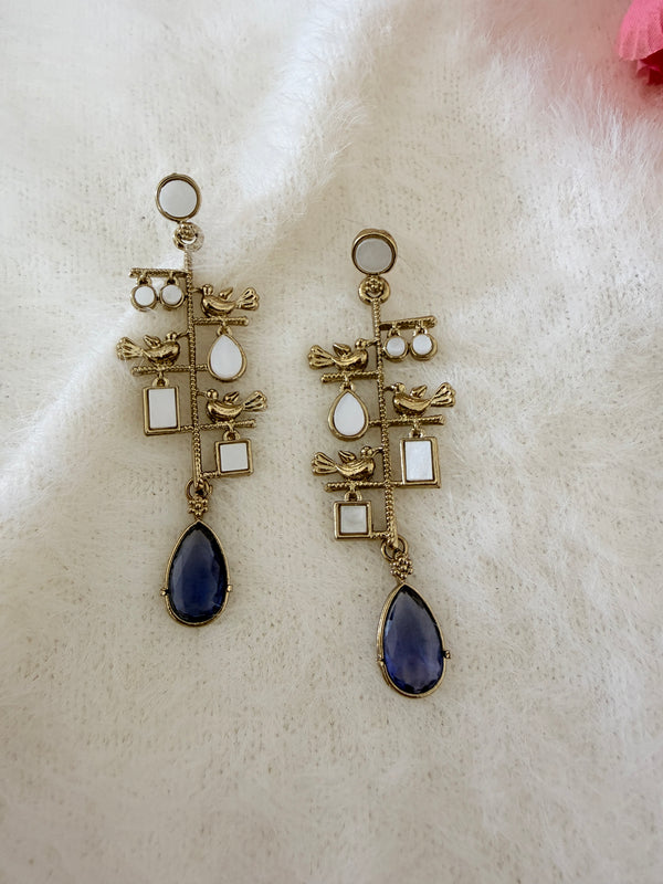 Inaya Mother Of Pearl Earrings