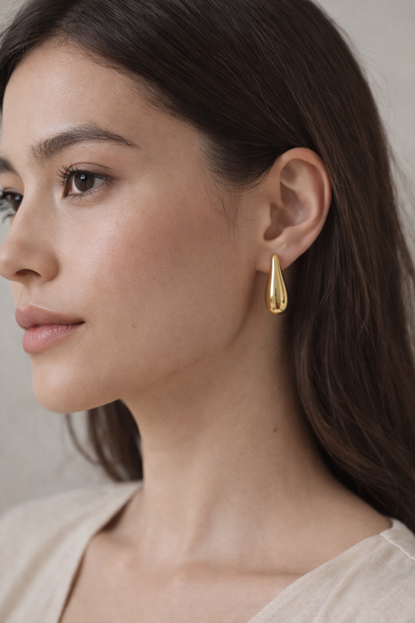 Gia Anti-Tarnish Gold Teardrop Earrings