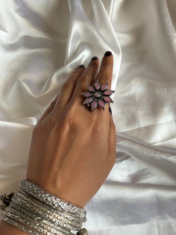 Alia multy color oxidize finger ring