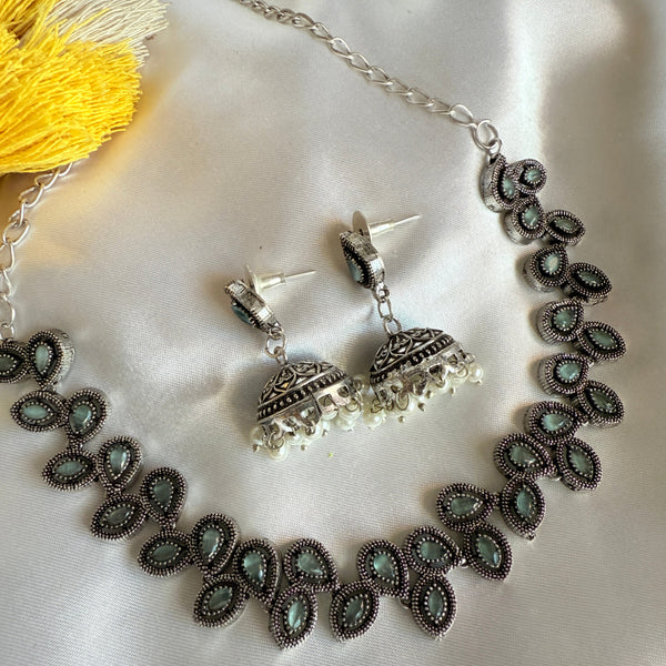 Myra Mint Color Necklace