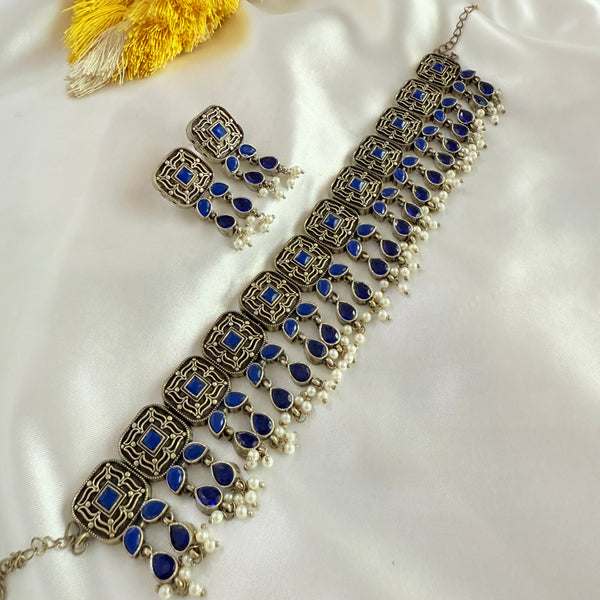 Myra Blue Color Choker Necklace