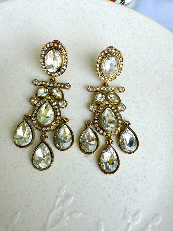 Inaya Elegant Kundan ChandBali Earrings