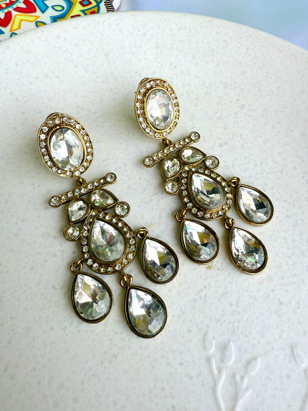 Inaya Elegant Kundan ChandBali Earrings