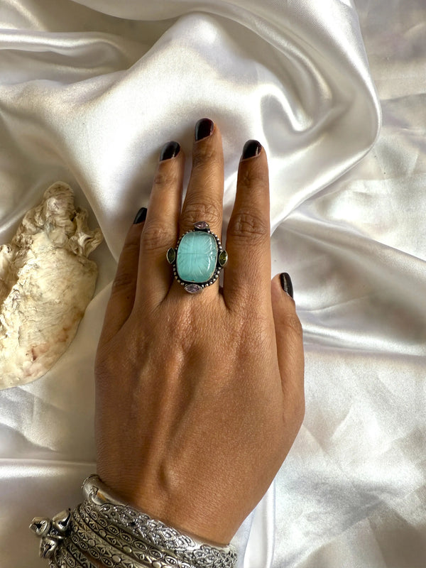 Alia Mint Green Color Carving Stone Earring Ring