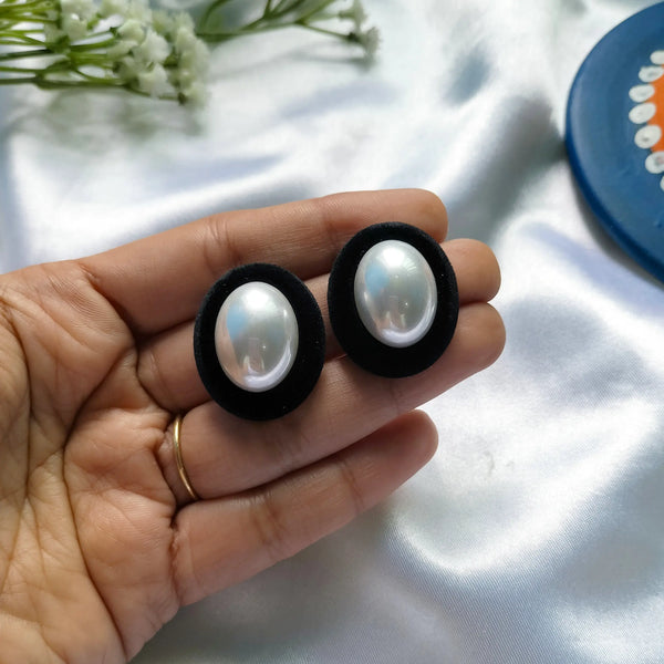 Gia Big Pearl Studs